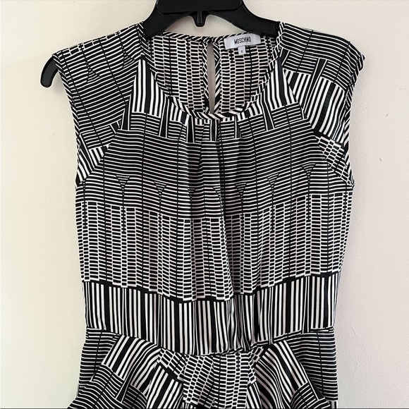Moschino 100% Silk Dress - Picture 2 of 14